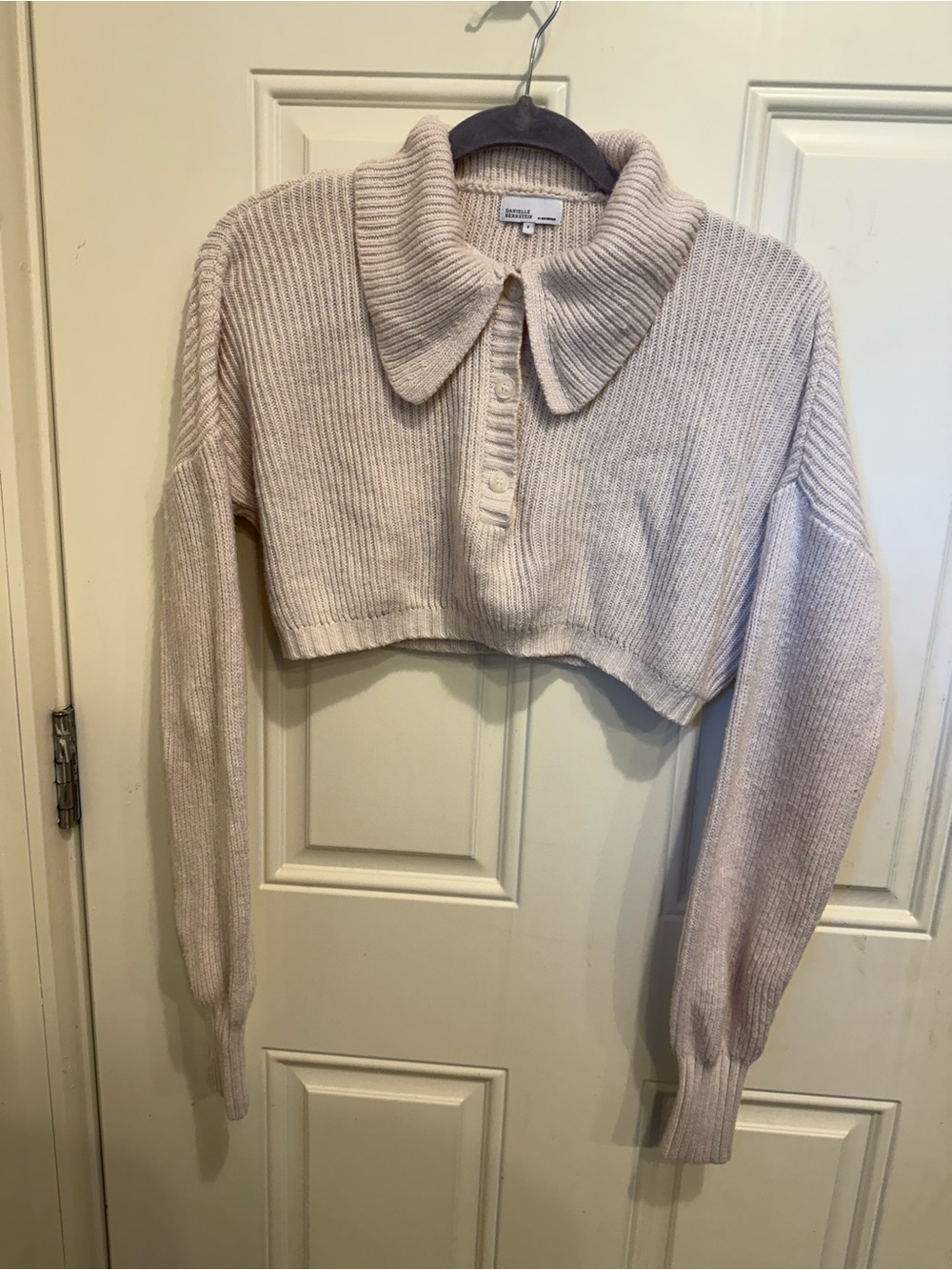 DANIELLE BERNSTEIN Cream Cropped Rib Knit Sweater - Picture 3 of 8